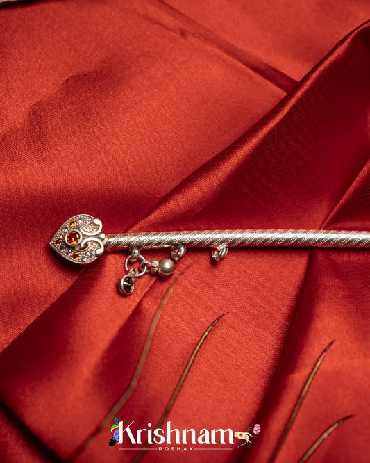 Elegant Holy Silver Handmade Shree Krishna flute & Laddu Gopala Flute (26.5 Grams Approx.) - Krishnam Poshak