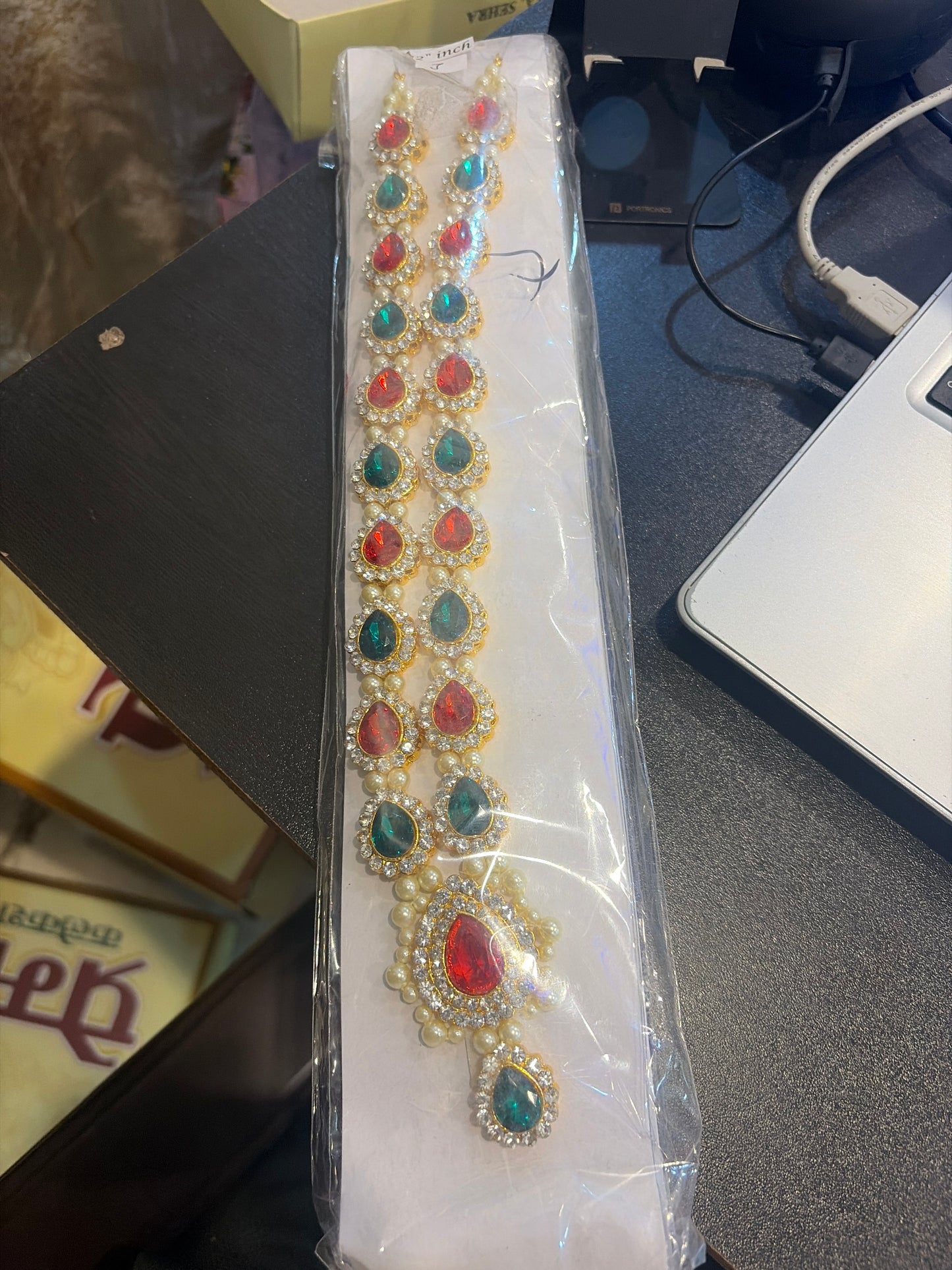 Heavy Stone AD Stone Boundry Jewellery (12 Inch Mala length)
